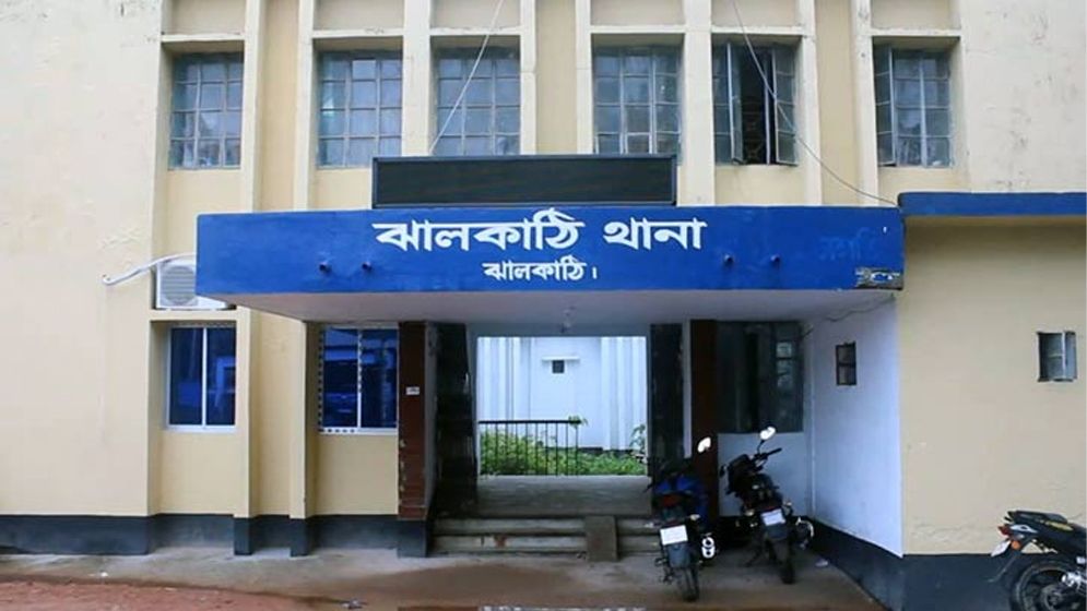 ক্রাচে ভর করে চলা নারীর ঝুলন্ত মরদেহ উদ্ধার