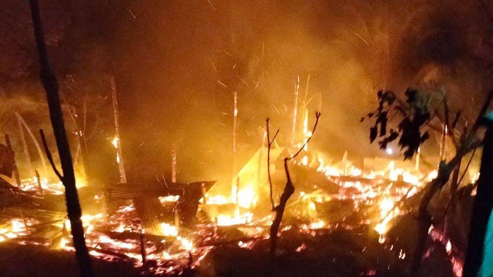 সাজেকের কংলাক পাহাড়ের রিসোর্টে আগুন
