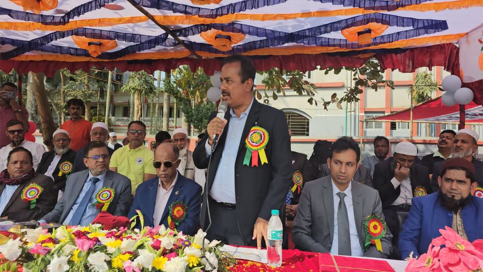 খেলাধুলার প্রসারের মাধ্যমে সন্ত্রাস-মাদক মুক্ত সমাজ গড়তে চাই