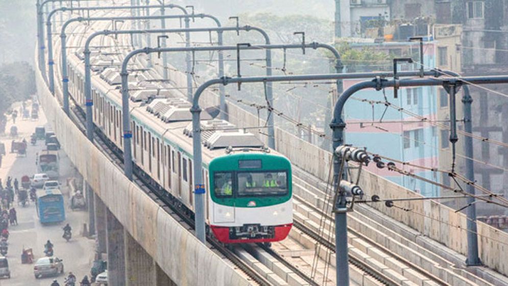 ফের মেট্রোরেল চলাচলে বিলম্ব