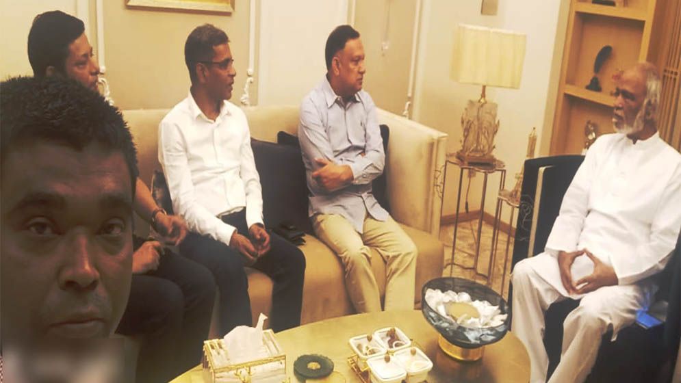 কারামুক্ত বিএনপি নেতা শরিফুল আলমের বাসায় মঈন খান 