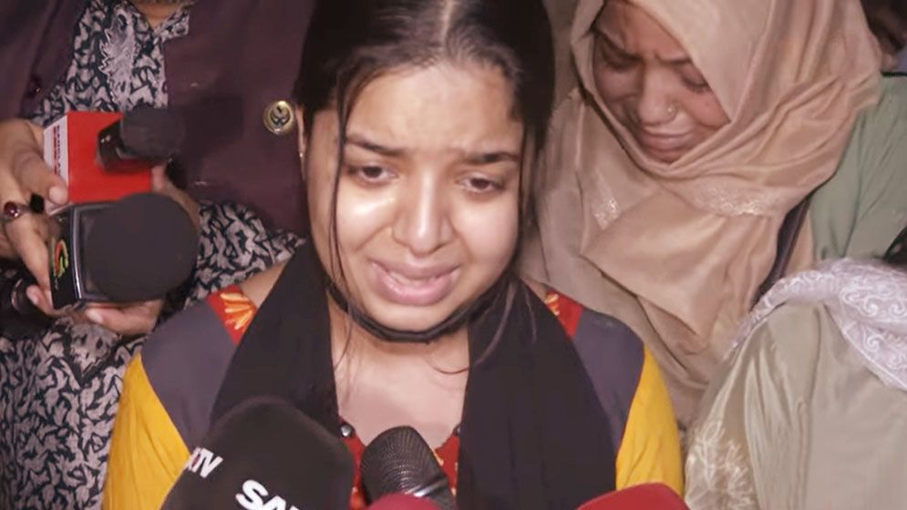 ওএমআর শিট ছেঁড়ার ঘটনায় ডাকা হয়েছে সেই ছোঁয়াকে