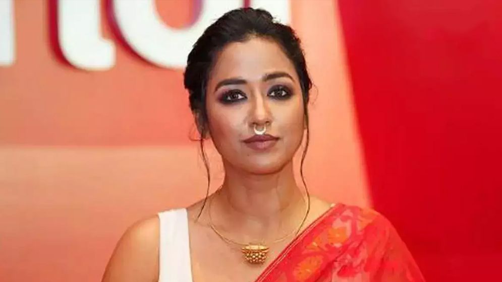 ৪ বছরের সম্পর্কের ইতি টেনে কার গলায় মালা পরাচ্ছেন সোহিনী?