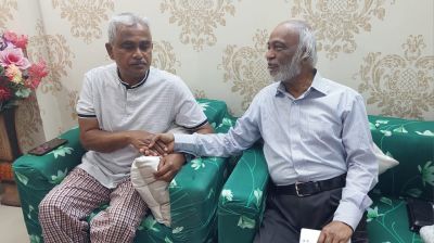 সদ্য কারামুক্ত আলালের বাসায় মঈন খান 