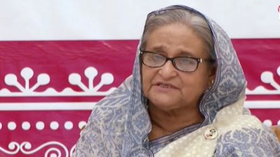 অমর একুশে বইমেলার উদ্বোধন করলেন প্রধানমন্ত্রী