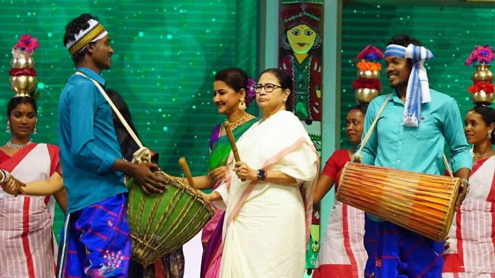 মমতার গুনে অবাক হয়েছে দিদি নাম্বার-১ এর প্রতিযোগিরা