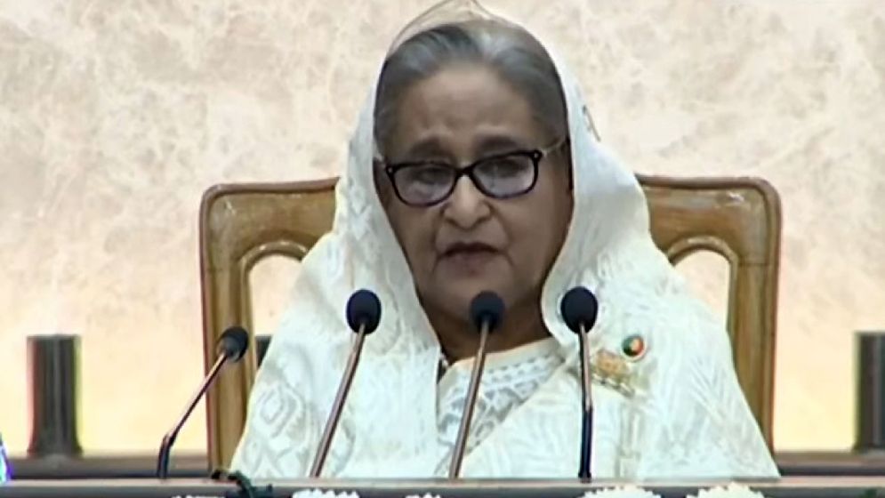 ভোক্তাদের হয়রানি না করার নির্দেশ প্রধানমন্ত্রীর