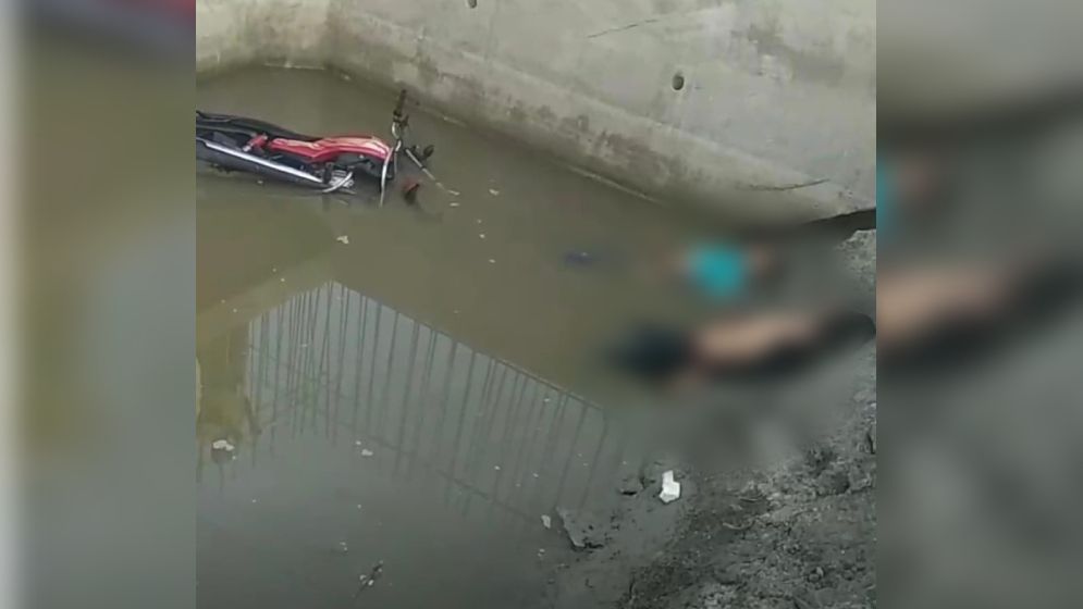 সড়ক দুর্ঘটনায় ২ কলেজ শিক্ষার্থী নিহত