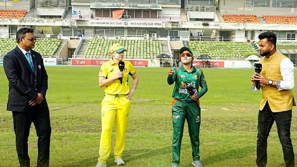 টস হেরে ব্যাটিংয়ে বাংলাদেশ