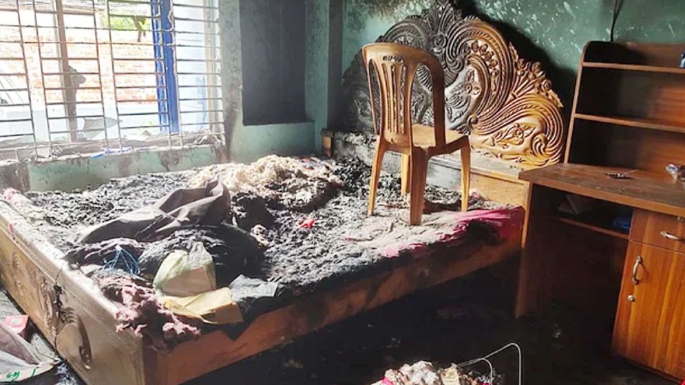 ধামরাইয়ে গ্যাস সিলিন্ডার বিস্ফোরণ, একই পরিবারের দগ্ধ ৪