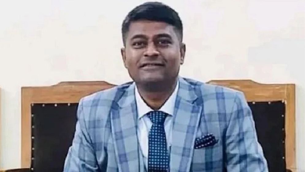 রিমান্ড শেষে কারাগারে জবির সহকারী প্রক্টর