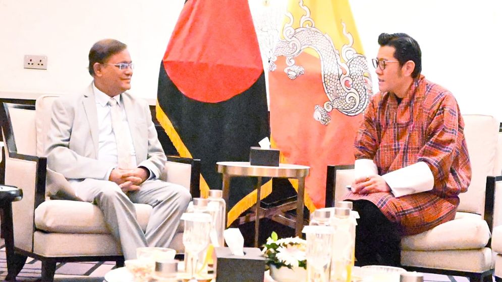 ভুটানের সঙ্গে জনযোগাযোগ বৃদ্ধিতে জোর পররাষ্ট্রমন্ত্রীর