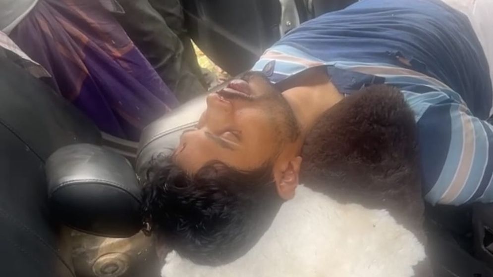 শান্তিগঞ্জে সড়ক দুর্ঘটনায় পুলিশ কর্মকর্তা নিহত, আহত ১