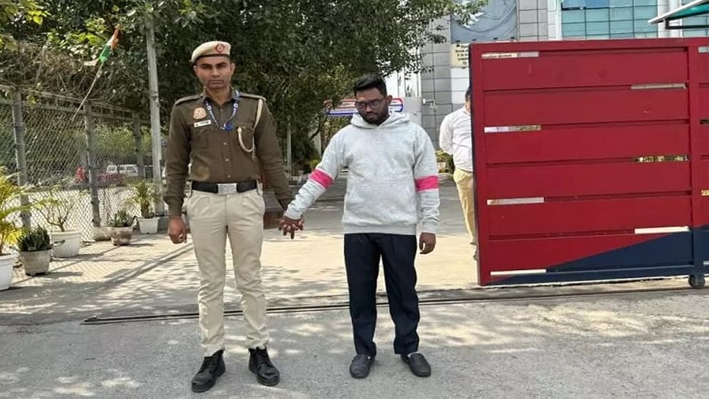দিল্লি বিমানবন্দরে বোমাতঙ্ক, বাংলাদেশি গ্রেপ্তার