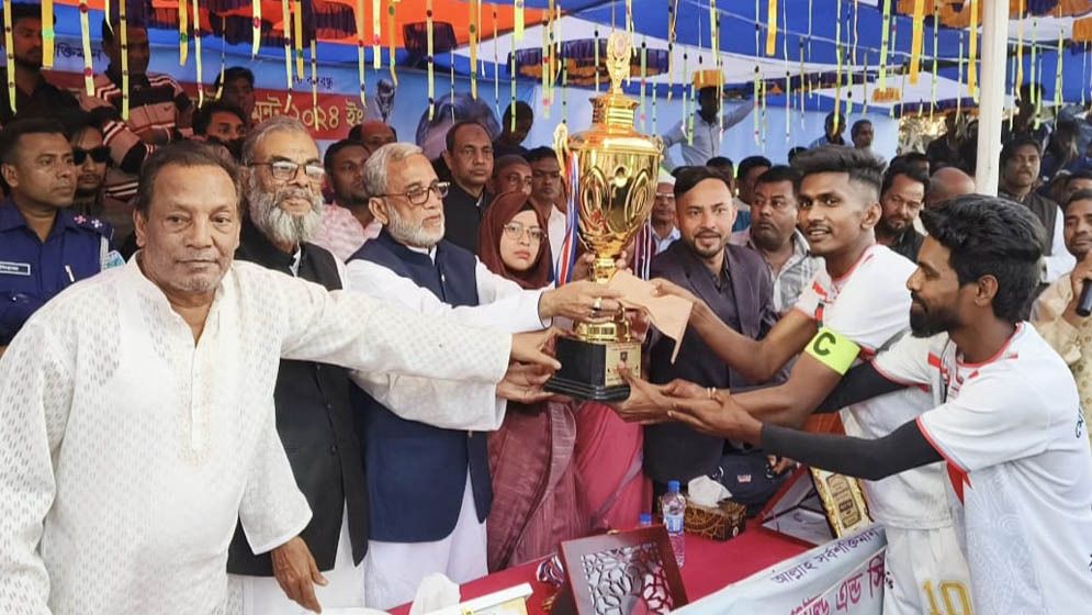 জুড়ীতে মাহবুব হাসান সাচ্চু গোল্ড কাপ ফুটবল 