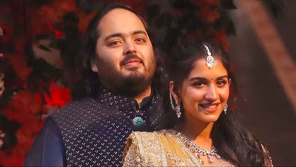 কেন রাধিকার প্রেমে পড়লেন অনন্ত আম্বানি?