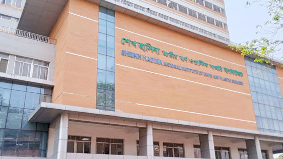 গাজীপুরে বিস্ফোরণে দগ্ধ আরো ৪ জনের মৃত্যু