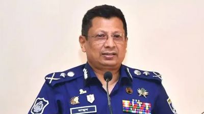 ঈদে বাড়তি ভাড়া নিলে কঠোর ব্যবস্থার হুঁশিয়ারি আইজিপির
