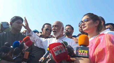 গণতন্ত্র বাদ দিয়ে সরকার ‘বাকশাল-টু’ কায়েম করেছে
