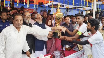 জুড়ীতে মাহবুব হাসান সাচ্চু গোল্ড কাপ ফুটবল 