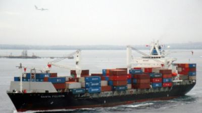 এবার ইসরায়েলি কন্টেইনারবাহী জাহাজে হুথির হামলা 