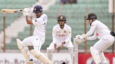 শ্রীলঙ্কার রানের পাহাড়ে পিষ্ট বাংলাদেশ