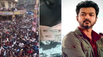 বিজয়কে বহনকারী গাড়ি ভেঙে দিলো ভক্তরা (ভিডিও)