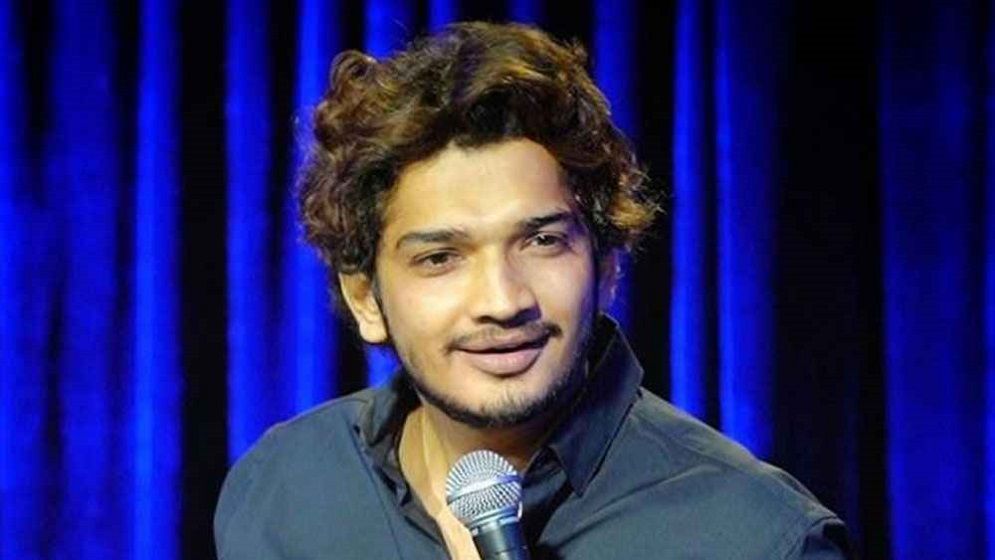 অবৈধ মদের বার থেকে গ্রেপ্তার অভিনেতা মুনওয়ার