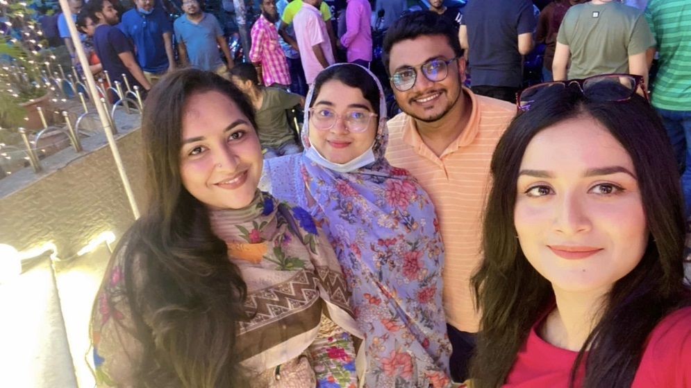 ‘ক্ষমা করে দিস তোদের বাঁচাতে পারলাম না’ (ভিডিও)