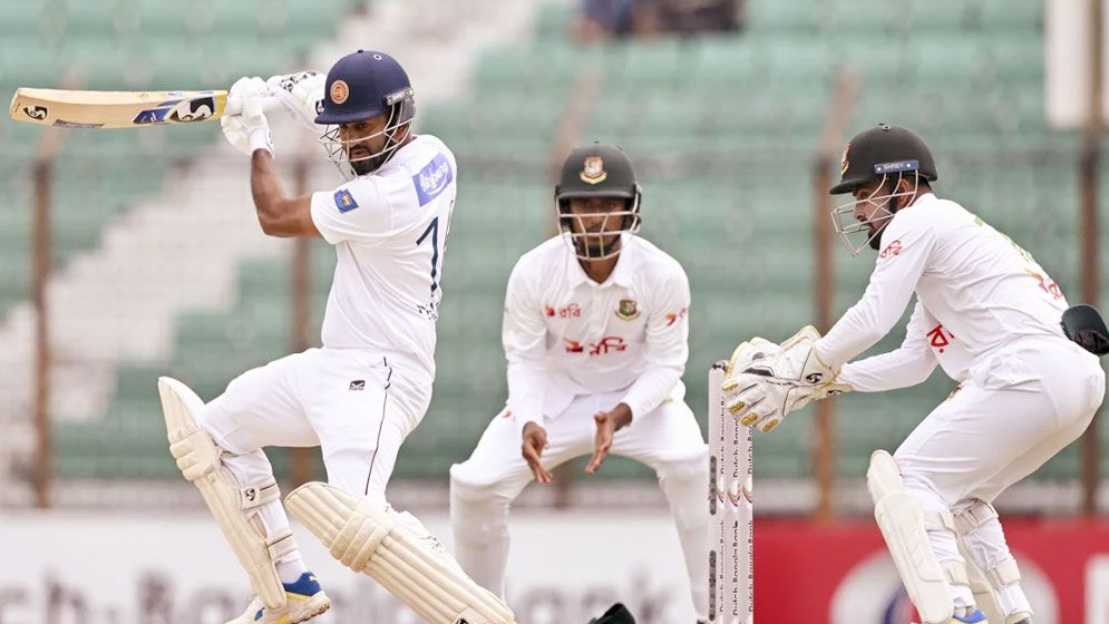 শ্রীলঙ্কার রানের পাহাড়ে পিষ্ট বাংলাদেশ