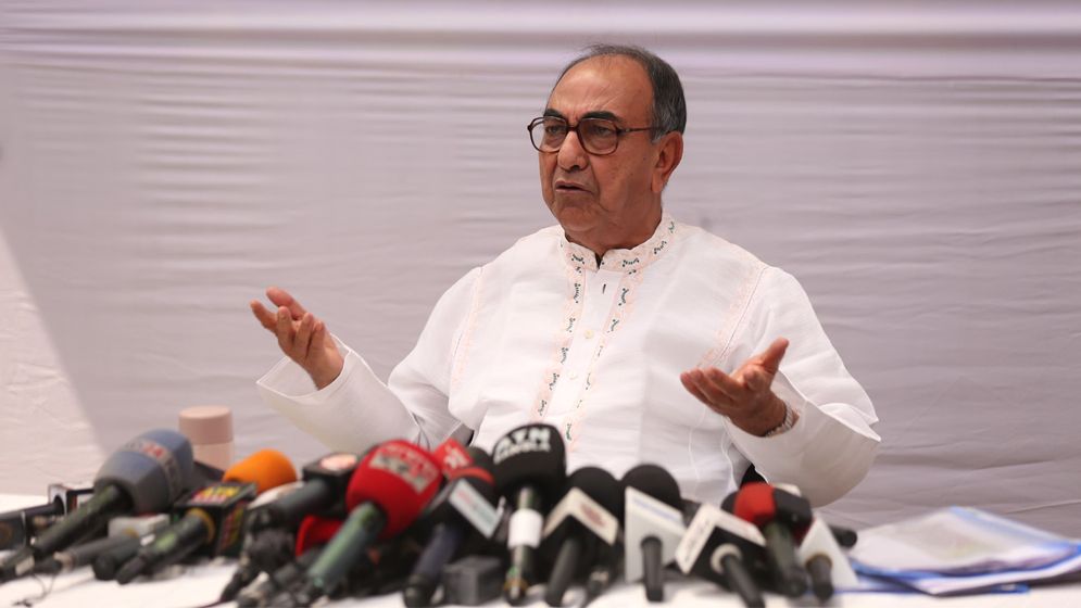 দেশটা এখন বিপদের মধ্যে আছে