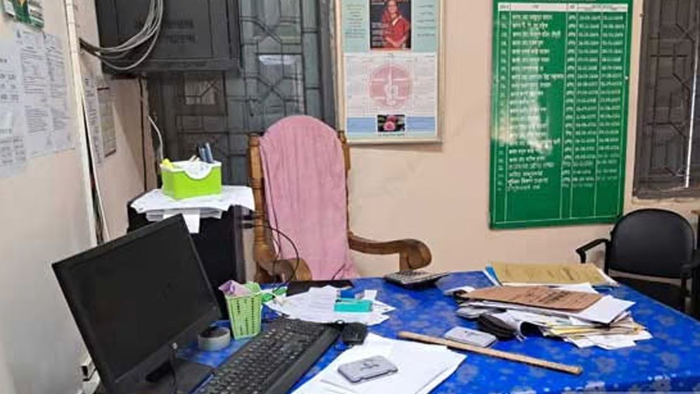 এবার ভরদুপুরে থানচির দুই ব্যাংকে ডাকাতি