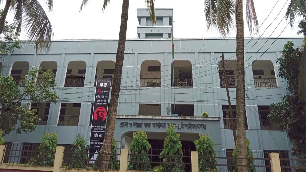 শিবগঞ্জে মেয়েকে ধর্ষণের দায়ে বাবার যাবজ্জীবন