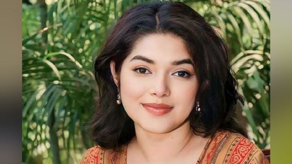 এক টাকাও বেতন নেন না চিফ হিট অফিসার