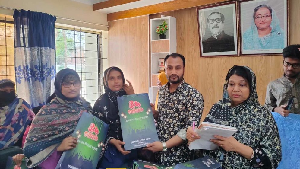 চুনারুঘাট-মাধবপুরের নেতাকর্মীদের ঈদ উপহার দিলেন সাবেক ছাত্রলীগ নেতা