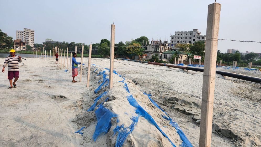 রাজধানীতে ৬০ কোটি টাকা মূল্যের খাস জমি উদ্ধার