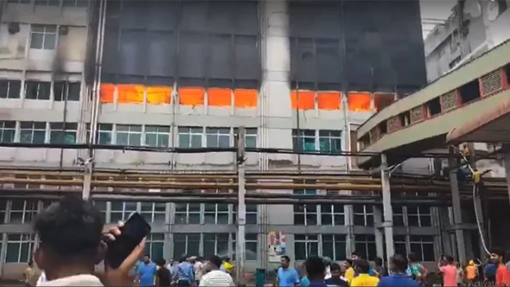 হবিগঞ্জে প্রাণের কারখানায় আগুন, নিয়ন্ত্রণে ৫ ইউনিট