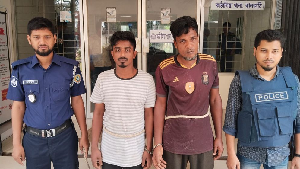 শিক্ষককে অপহরণ করে ১লাখ টাকা মুক্তিপণ চাওয়া ভুয়া র‌্যাব আটক 