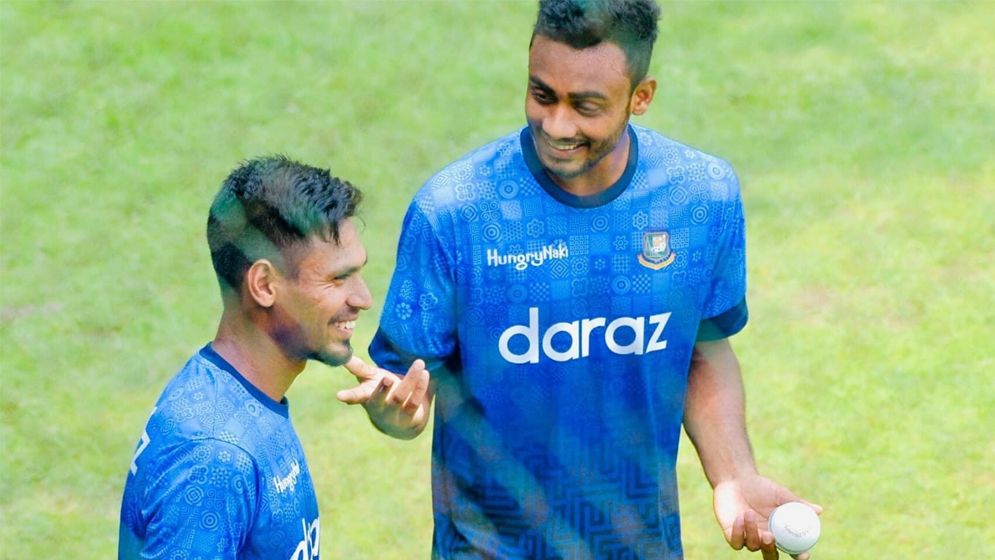 মুস্তাফিজ কোথায় বেশি চাপে থাকেন জানালেন শরিফুল