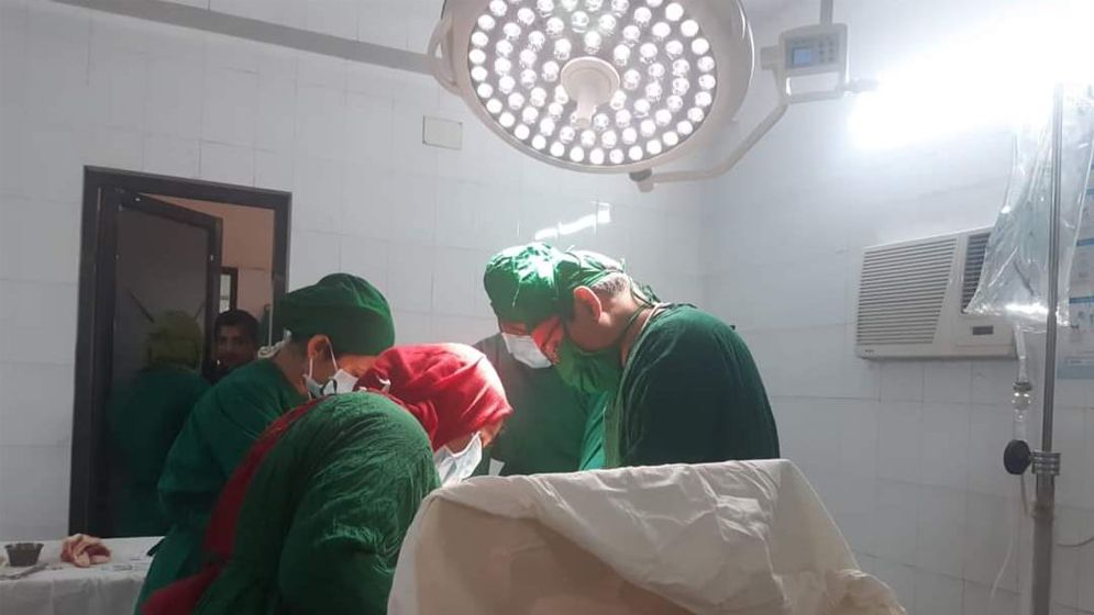 বিনা পয়সায় ১১টি অপারেশন করলেন সিভিল সার্জন