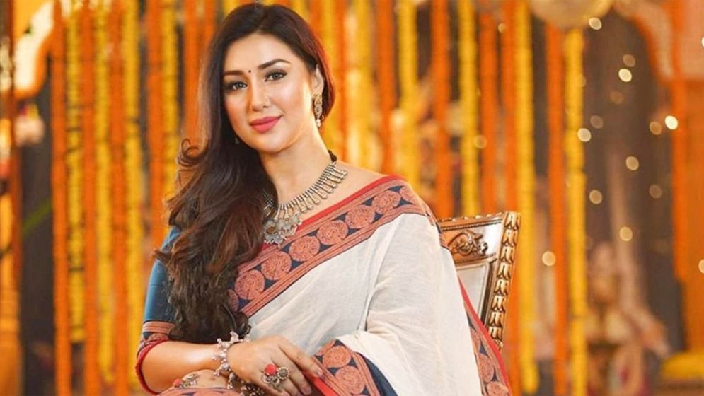 শিল্পী সমিতির নির্বাচন নিয়ে যা বললেন অপু বিশ্বাস