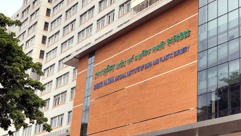 রাজধানীতে গ্যাস সিলিন্ডার বিস্ফোরণে শিশুসহ দগ্ধ ৬