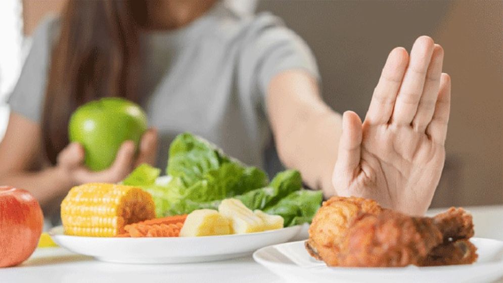 অতিরিক্ত গরমে কী-কী খাবার এড়িয়ে চলবেন?