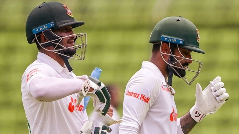 ব্যর্থ সাকিব, এলেন আর গেলেন লিটন