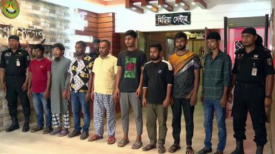 শিক্ষা উপবৃত্তির টাকা দেয়ার নামে প্রতারণা, গ্রেপ্তার ৮