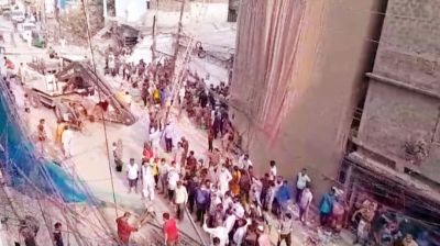 হাইকোর্টের নির্দেশ অমান্য করে মুগদায় উচ্ছেদ অভিযান