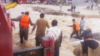 পাকিস্তানে ছাদ ধসে ও পানিতে ডুবে ৫৯ জনের মৃত্যু