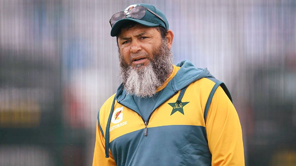 বাংলাদেশের নতুন স্পিন বোলিং কোচ মুশতাক