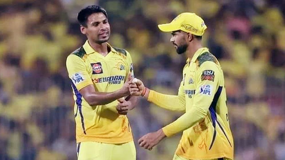 মোস্তাফিজের ২ উইকেট, বড় জয়ে শীর্ষ তিনে ফিরল চেন্নাই