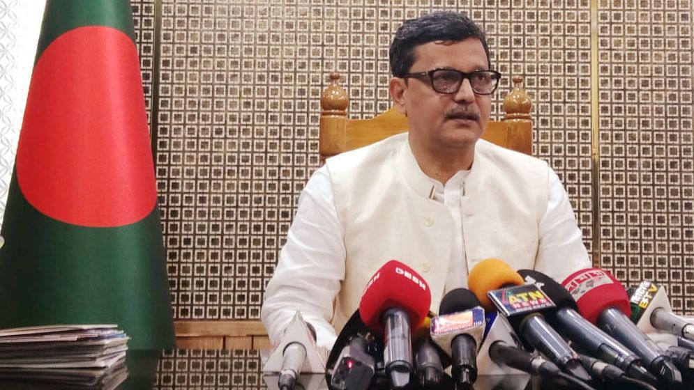 জিম্মি নাবিকদের চলতি মাসেই উদ্ধার করা সম্ভব: নৌপ্রতিমন্ত্রী